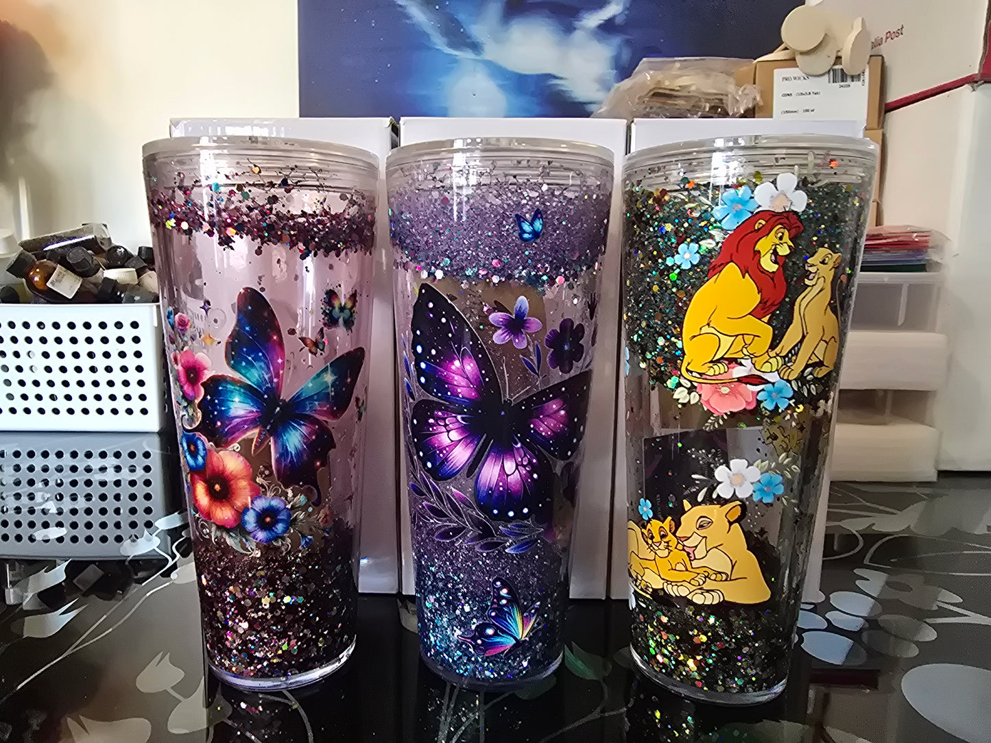 Acrylic snowglobes